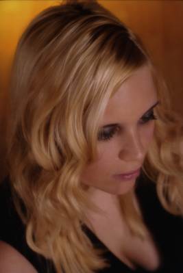 Chloe Cowland on photoshoot 2
